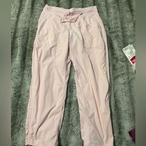 Lululemon dance studio cropped pants